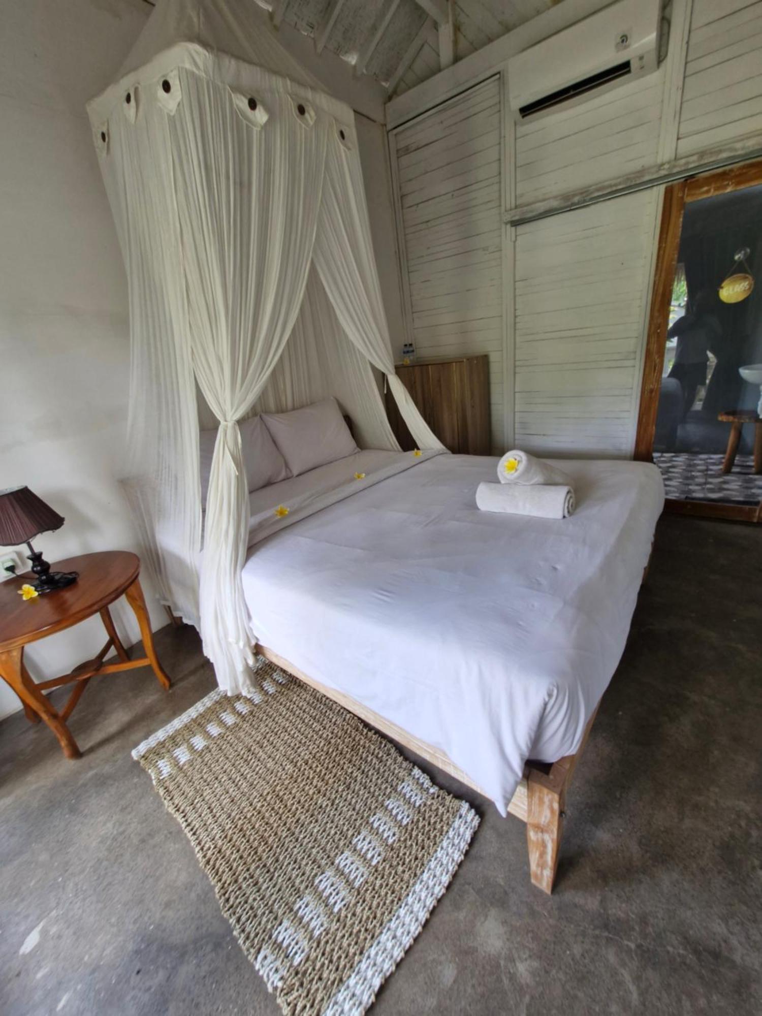 The Layar Homestay Batununggul Екстер'єр фото